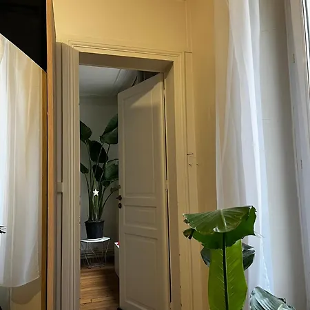 Homestay Deluxe
